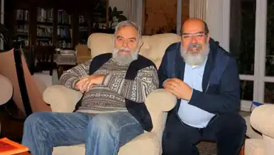 Ünlü Siyaset Bilimci Mete Tunçay Vefat Etti
